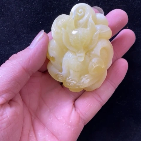 蜜蜡裸石未镶嵌芳*琥珀蜜蜡吊坠