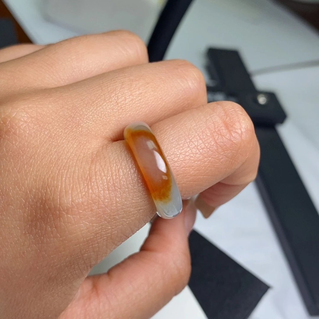 翡翠戒圈未镶嵌裸石戒圈