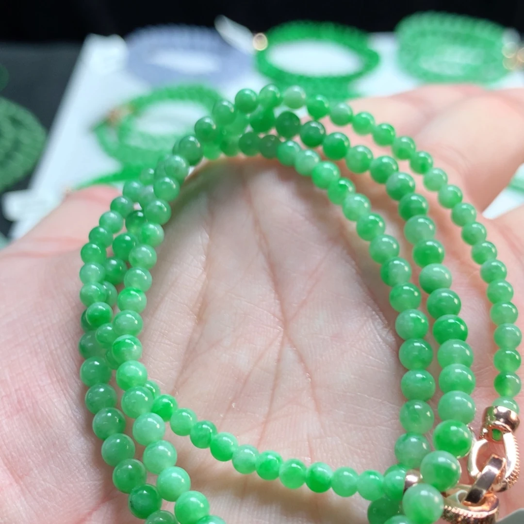 翡翠未镶嵌手链翡翠