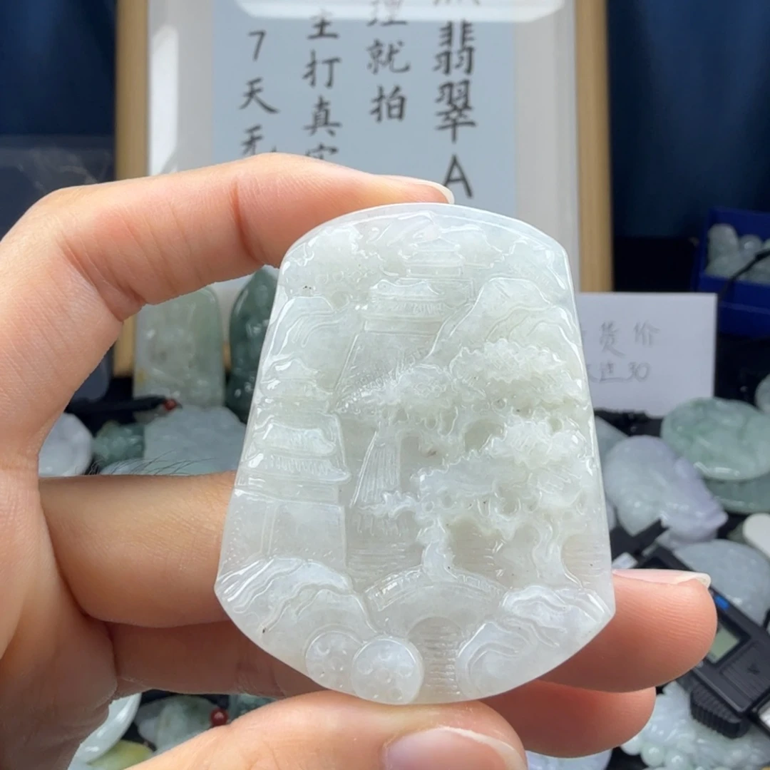 翡翠未镶嵌颈饰翡翠