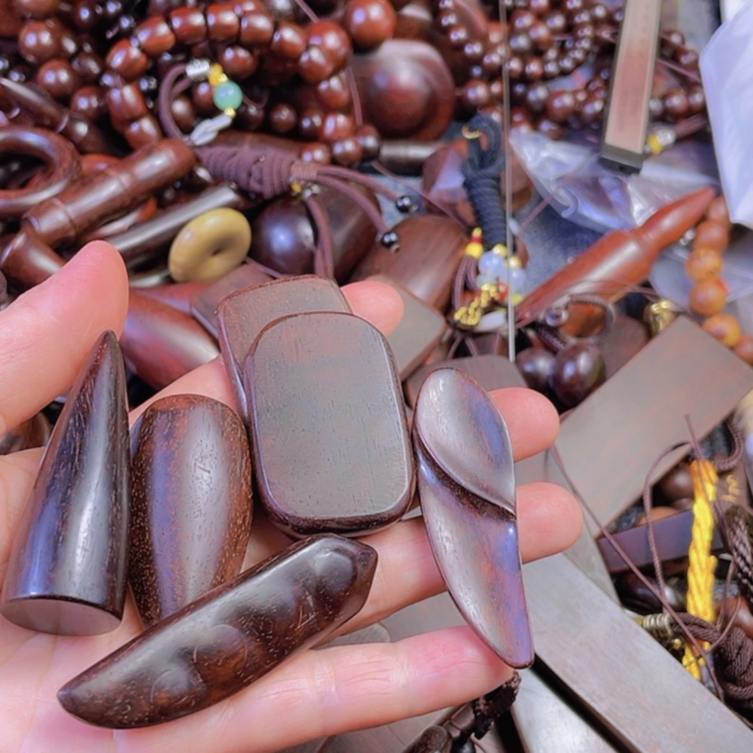 【闪购商品】檀香紫檀（小叶紫檀）春*