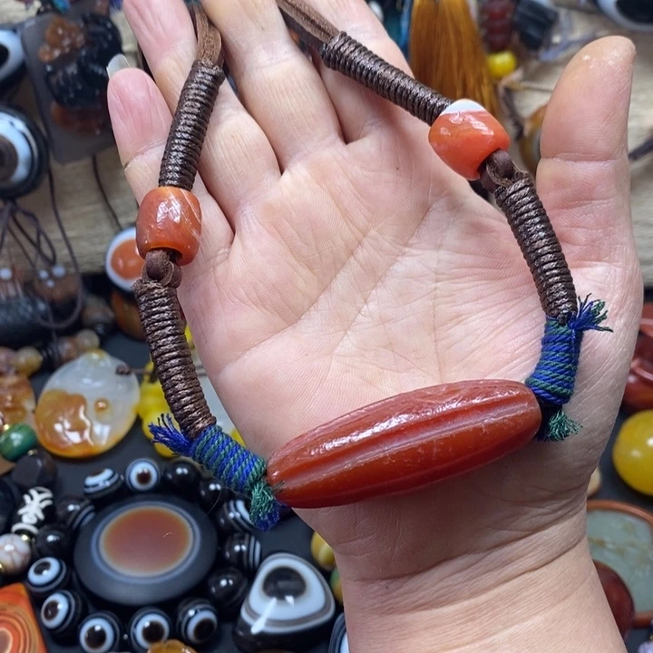 玛瑙/玉髓未镶嵌颈饰