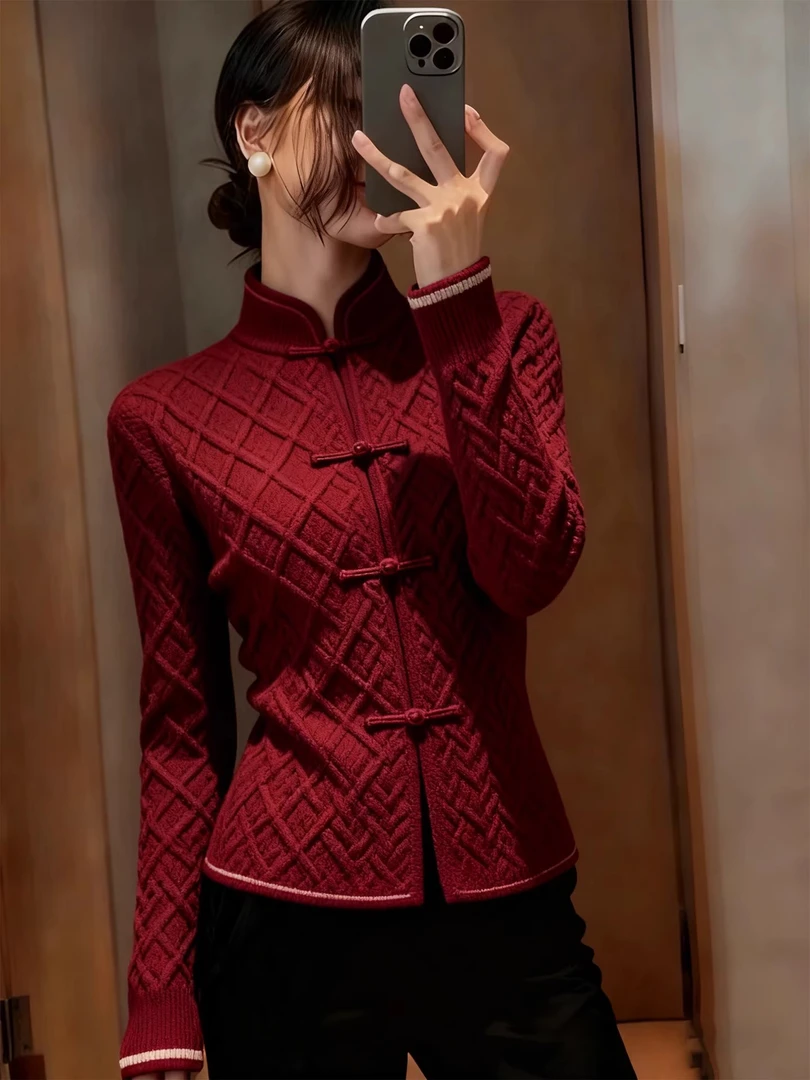 新中式国风立领盘扣红色针织开衫女秋冬新款洋气时尚复古显瘦上衣