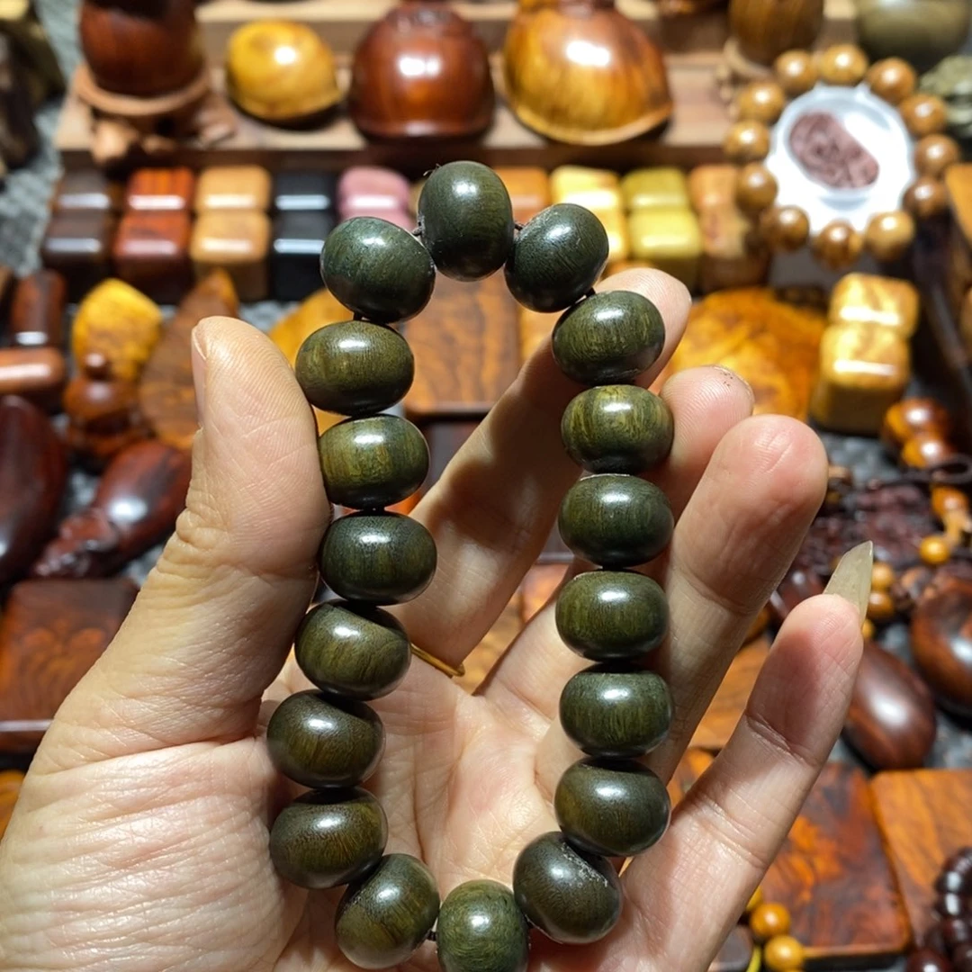 木绿檀木珠子一条