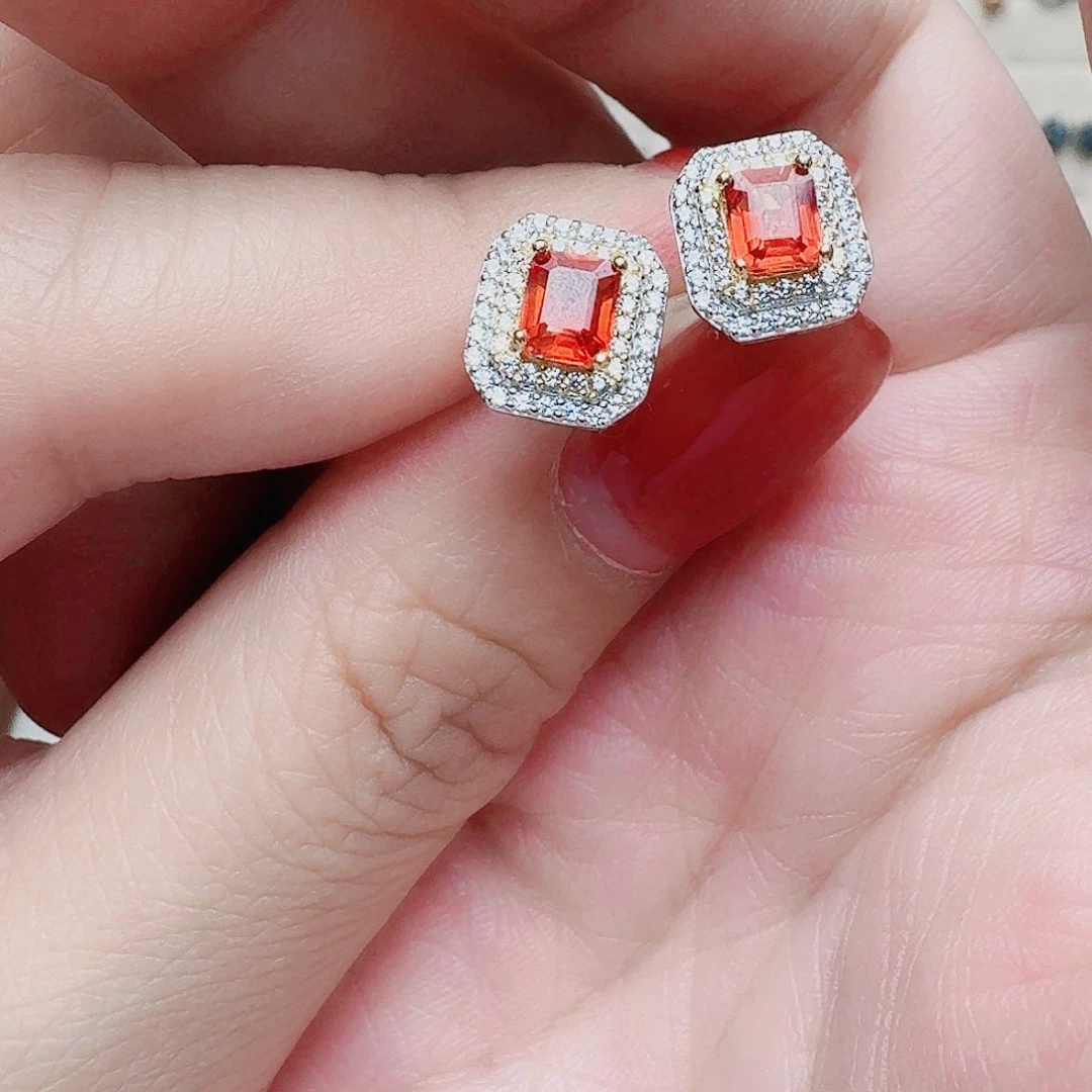 蓝宝石耳饰银S925镶嵌耳钉