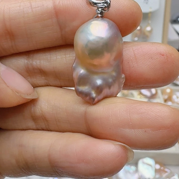 颈饰淡水珍珠未镶嵌