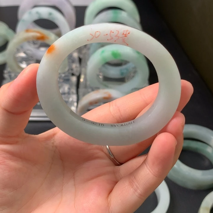 未镶嵌贵妃50-53定制翡翠