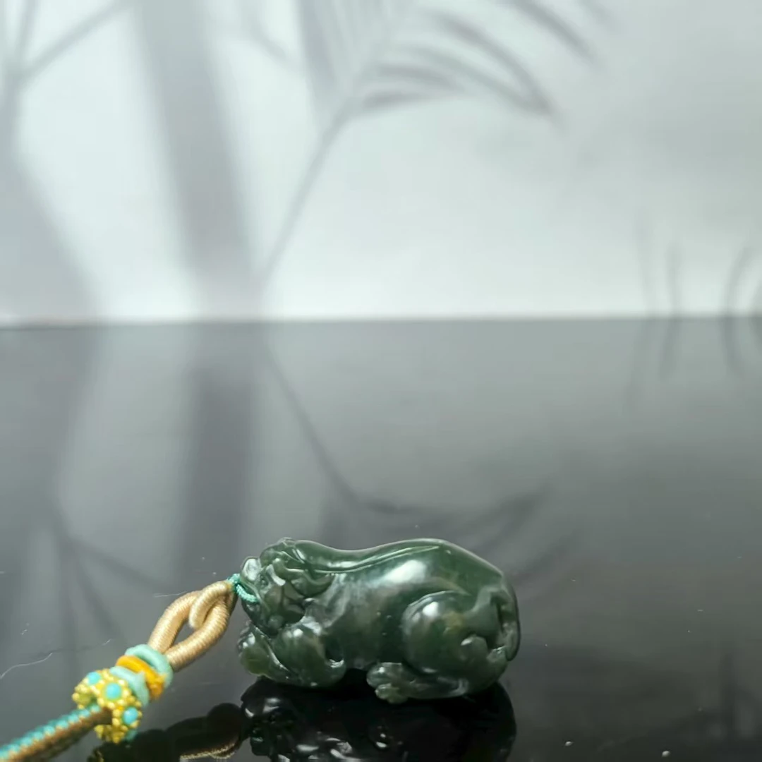 M和田玉貔貅吊坠0798