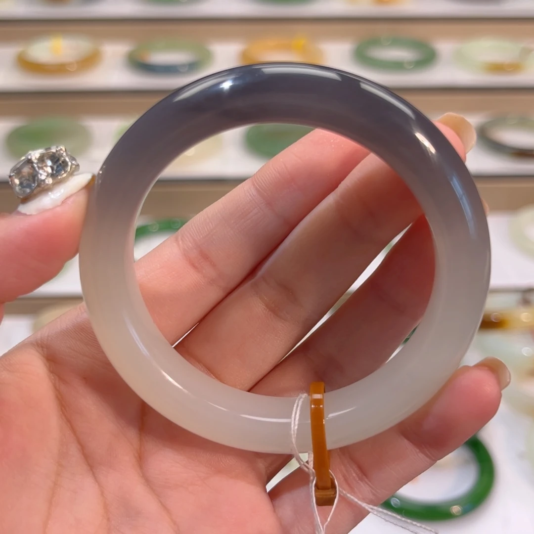 和田玉未镶嵌手镯紫白