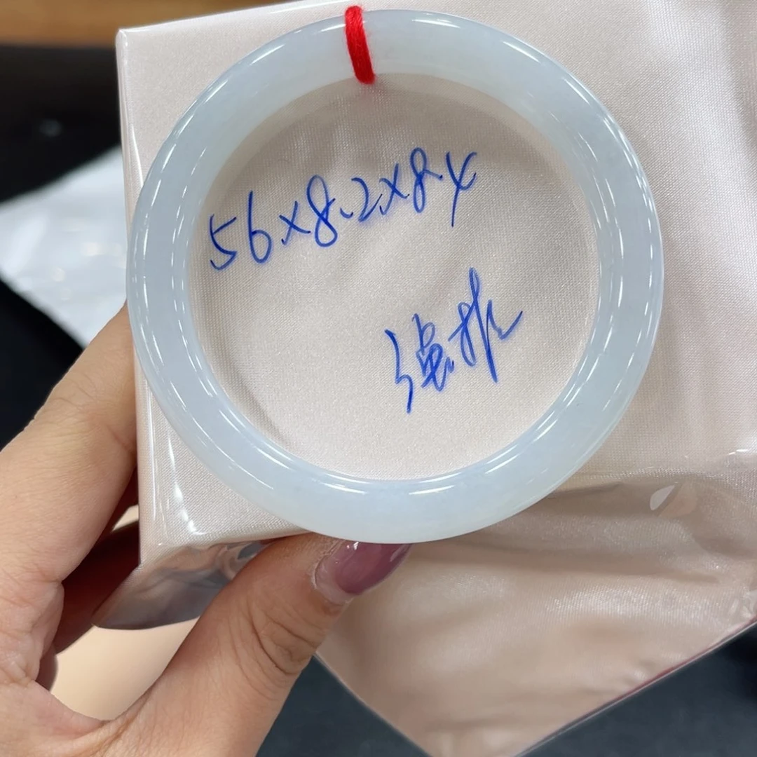 未镶嵌手镯翡翠翡翠