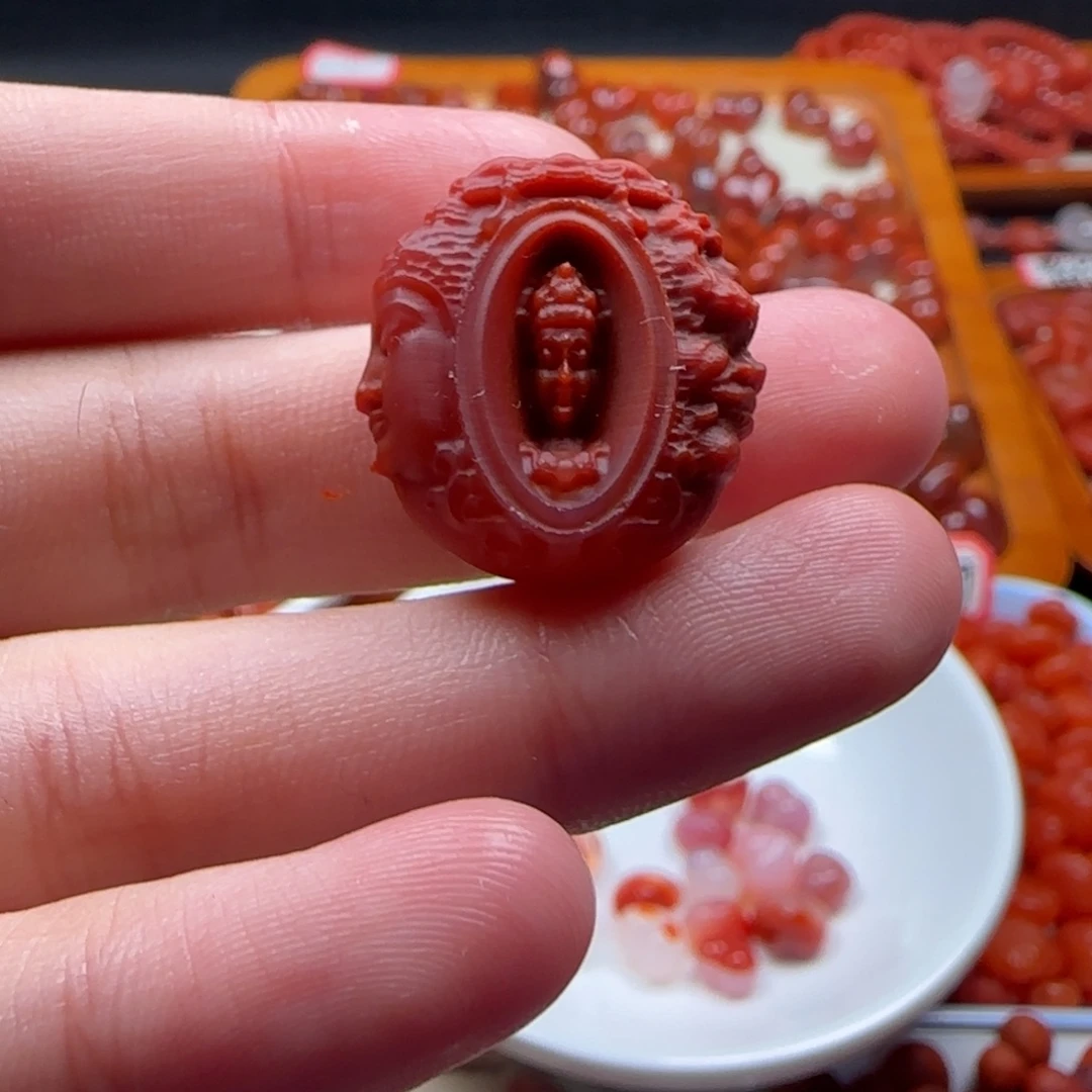 南红玛瑙未镶嵌挂件打孔不退换