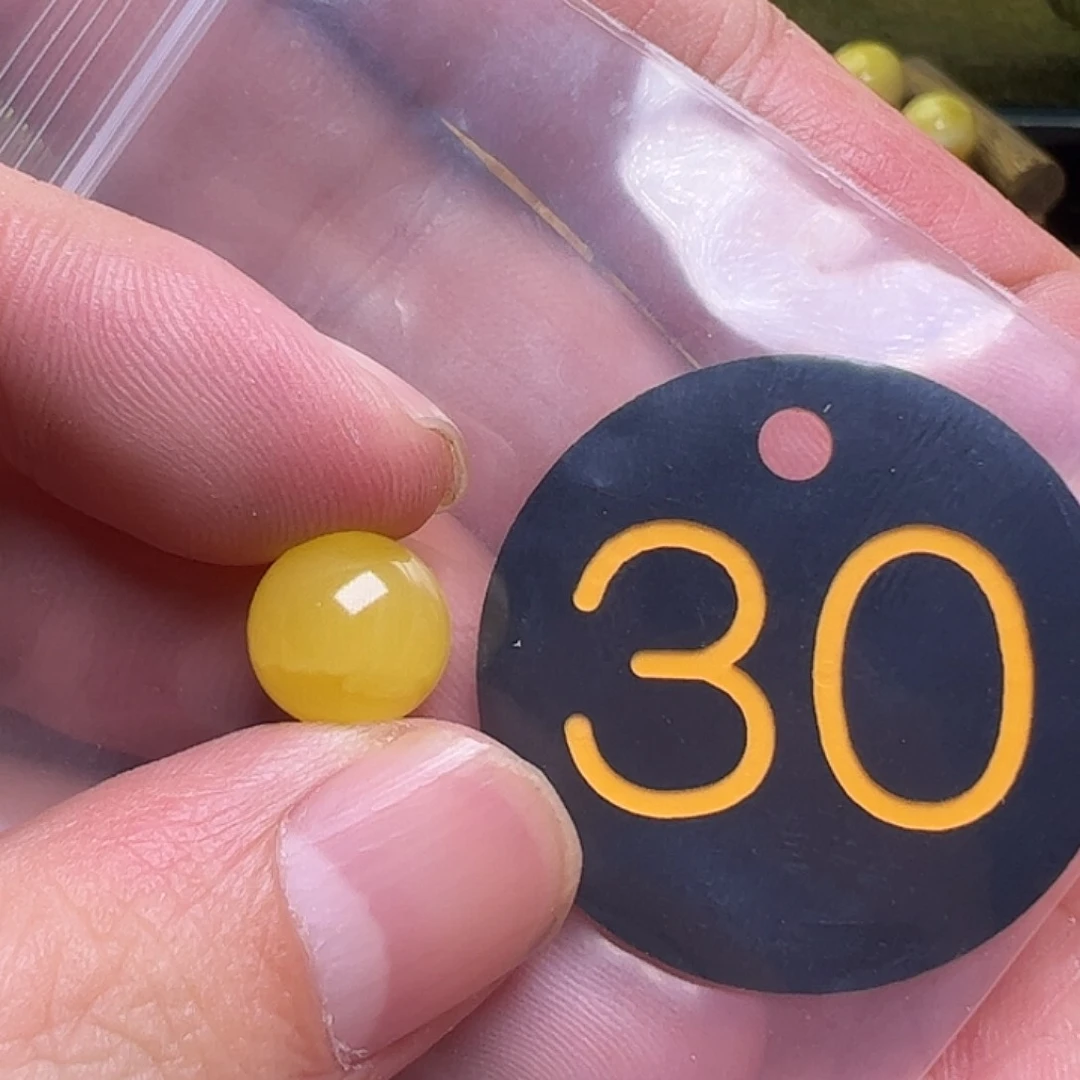 裸石蜜蜡未镶嵌11.1mm