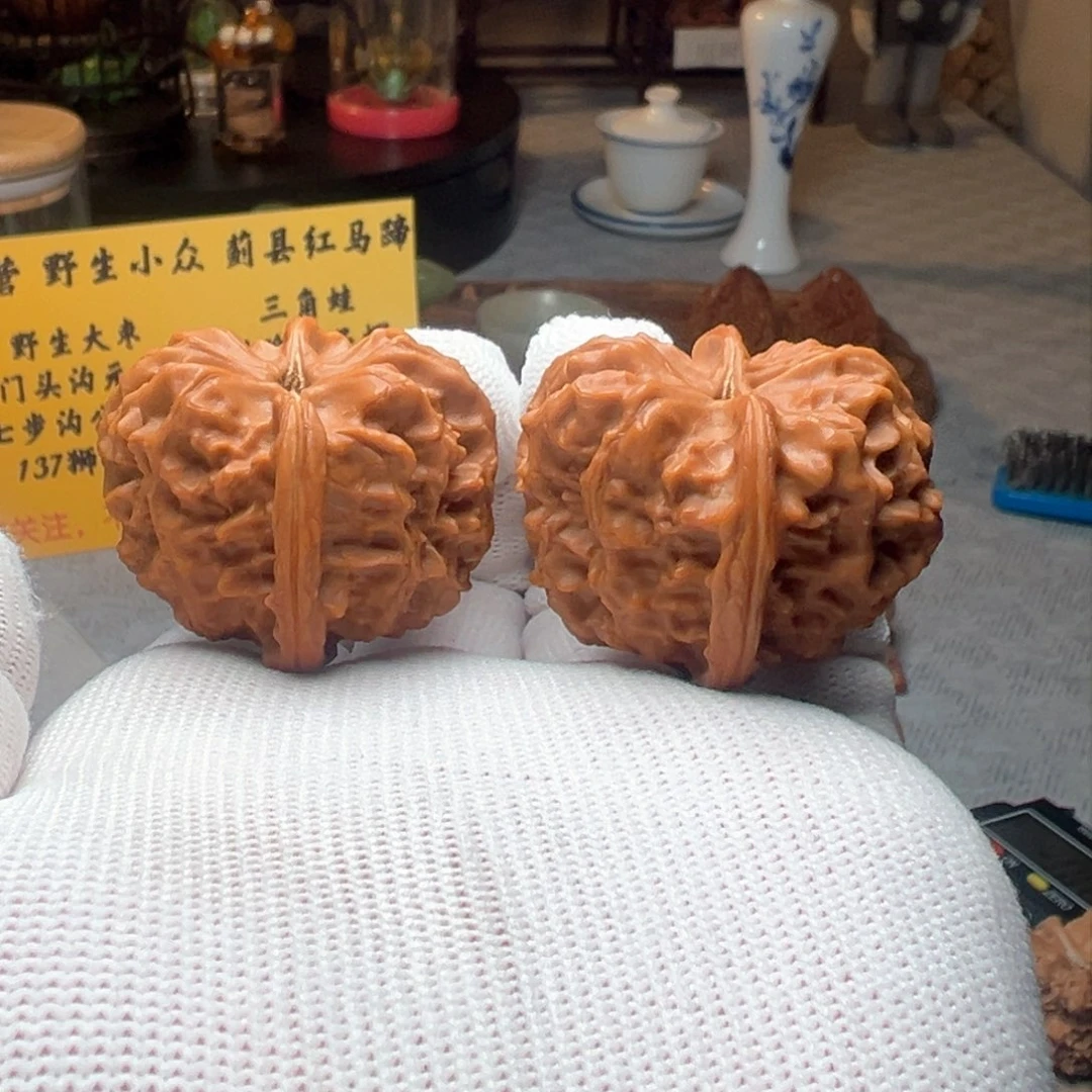 文玩核桃吊坠替**光蓟县红马蹄38.5