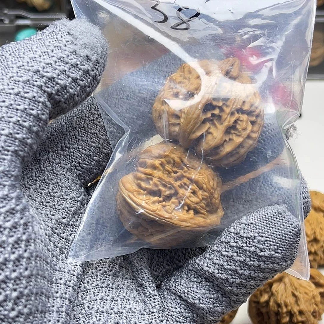 a***a吊坠文玩核桃四座楼