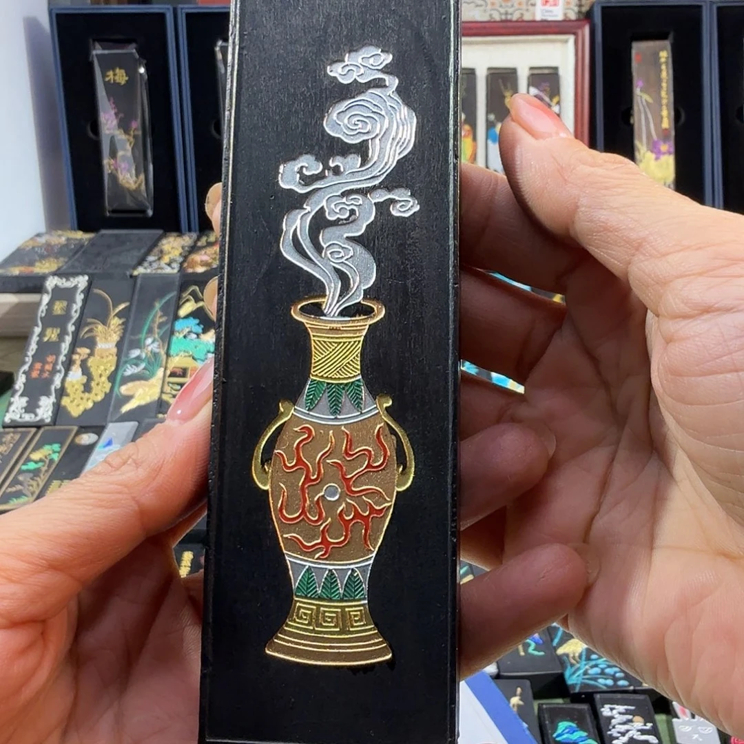 稔***千古光微瑕松烟墨胡开文