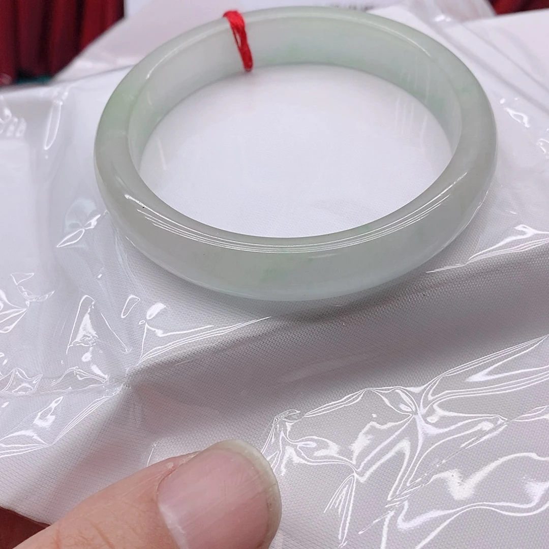 翡翠手镯未镶嵌@****头A4333333333