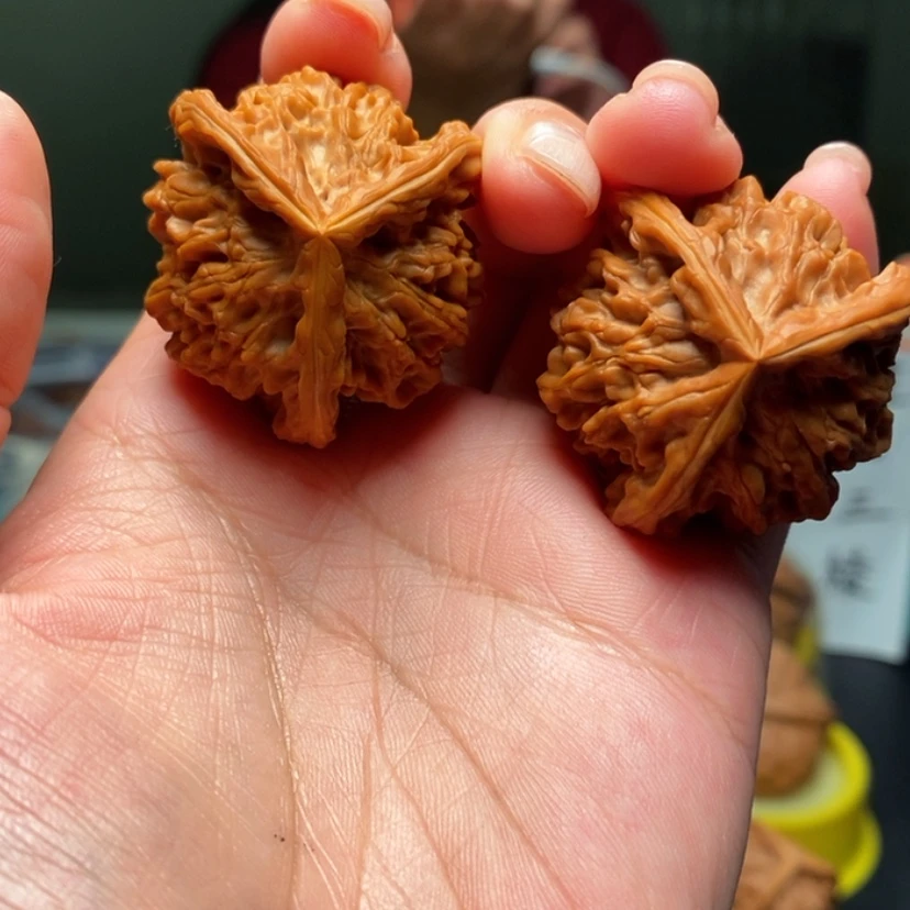 【闪购商品】把件桃核玄**海6号三棱