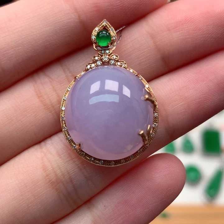 颈饰18K金镶嵌翡翠翡翠