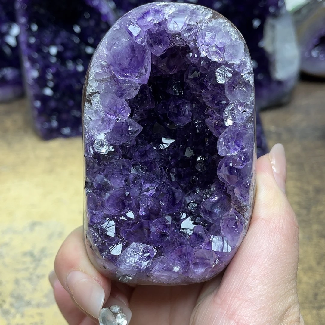 未镶嵌紫晶大型摆件（非配饰）