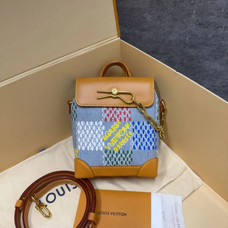 95新/路易威登/C4536837921/[251117LLYC]