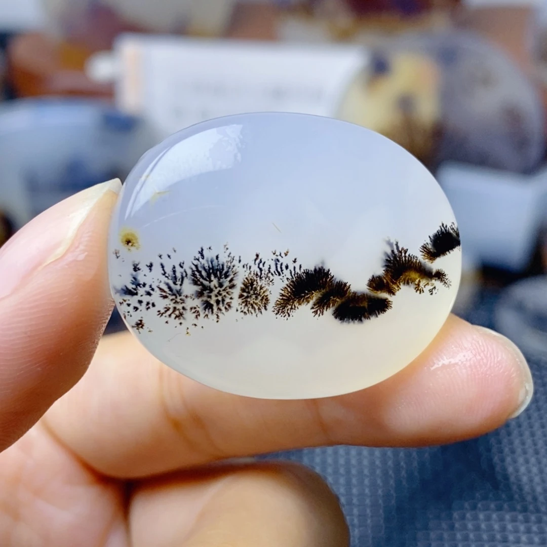 玛瑙/玉髓未镶嵌珠宝奇石