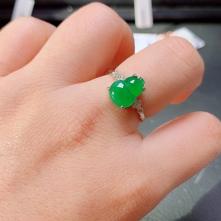 银S925镶嵌戒指翡翠