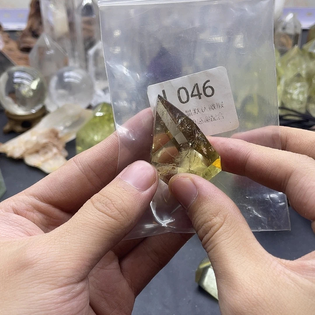 未镶嵌珠宝半成品水晶