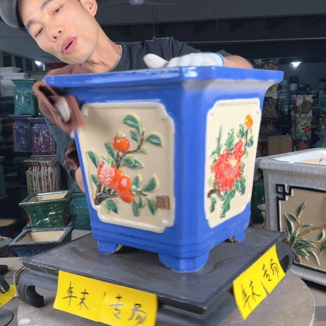 一风堂石湾花盆。微瑕