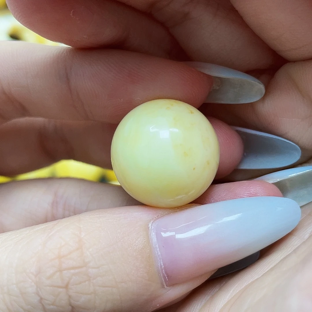 未镶嵌琥珀珠宝奇石20mm瑕疵