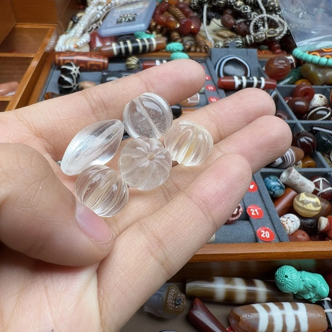 辉***子玛瑙/玉髓未镶嵌珠宝半成品