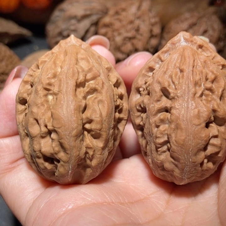 把件文玩核桃东北楸子小雪21