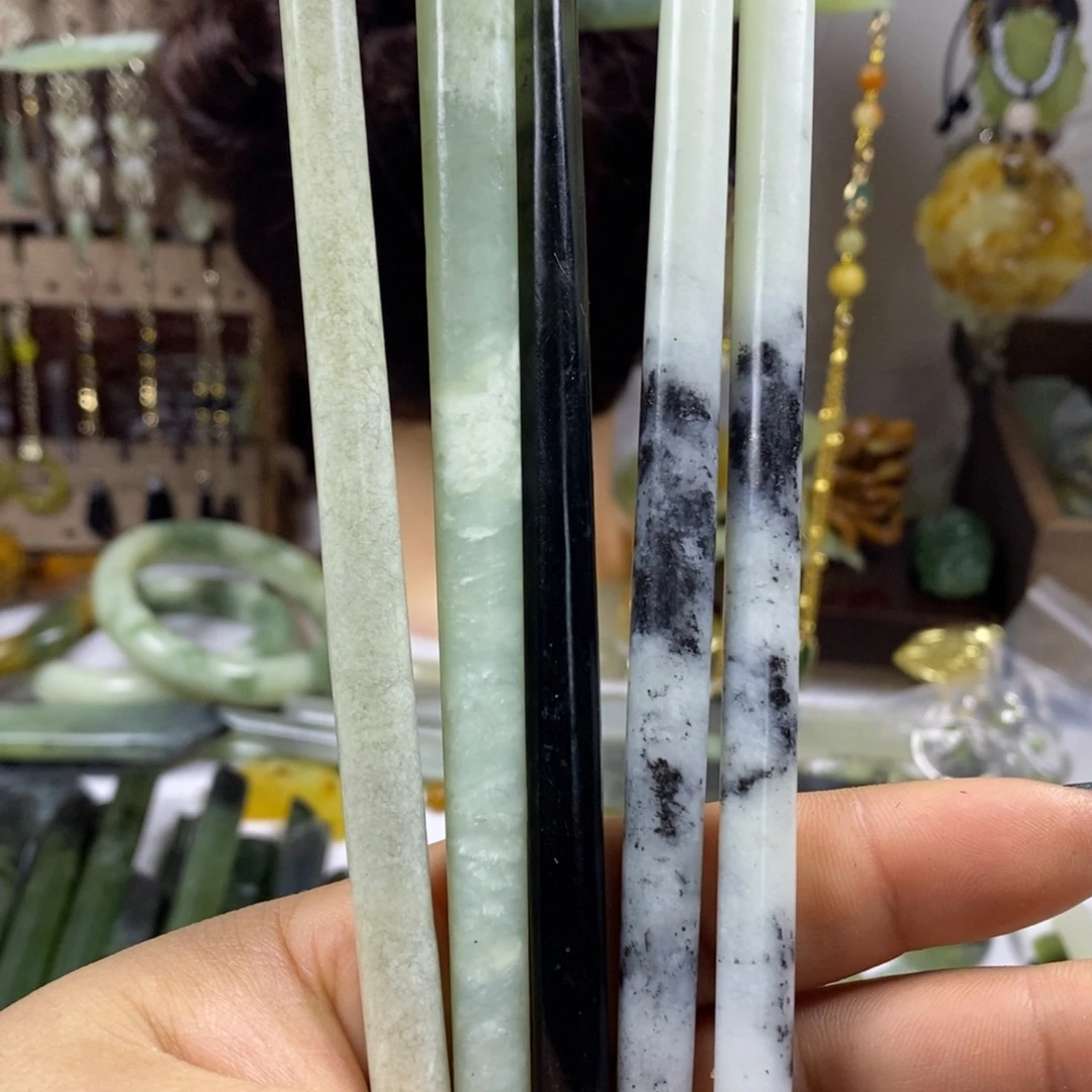 蛇纹石玉未镶嵌发簪