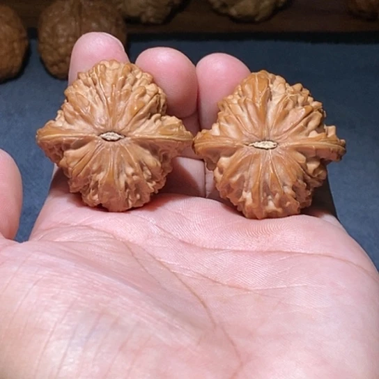 【闪购商品】吊坠文玩核桃