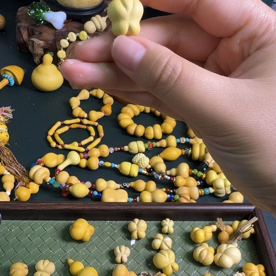 *****大叶紫檀（黑酸枝木类）