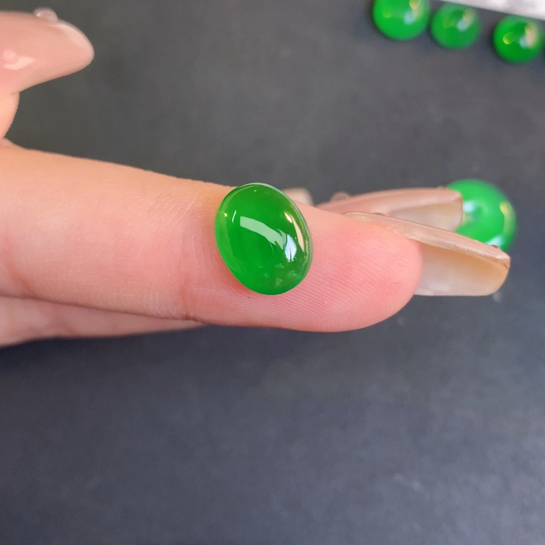 翡翠裸石翡翠翡翠10.4-8.4/3.36