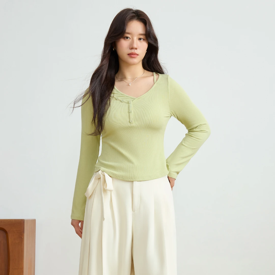 独束大码女装设计感假两件长袖T遮肉显瘦上衣2S81160