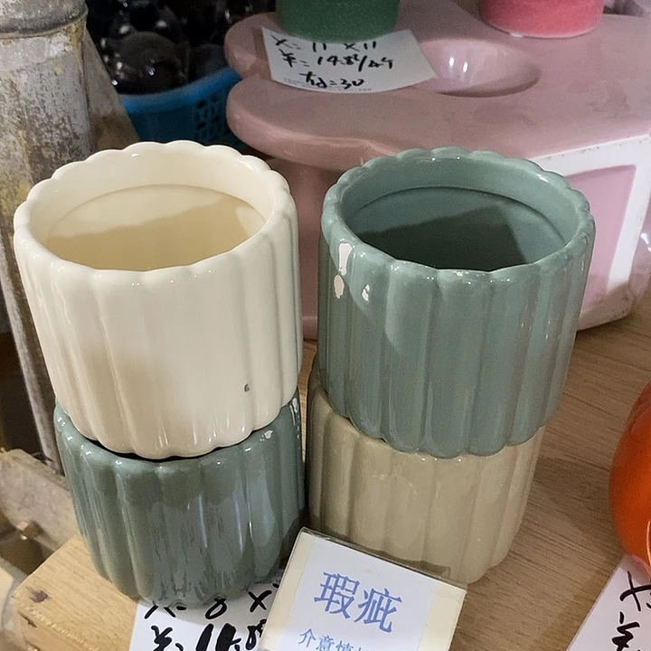 紫砂花盆多肉瑕疵盆有孔。