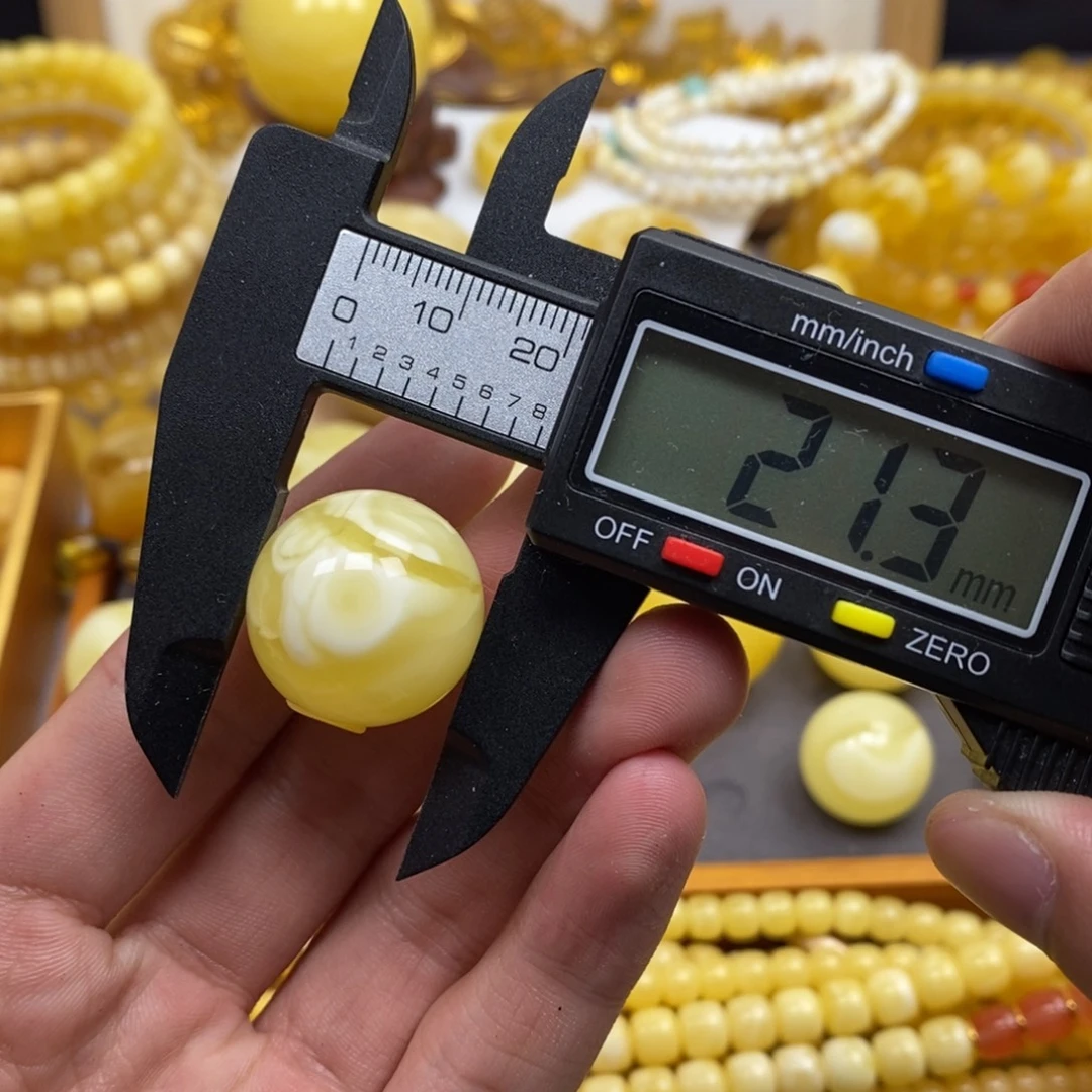 琥珀未镶嵌裸石蜜蜡