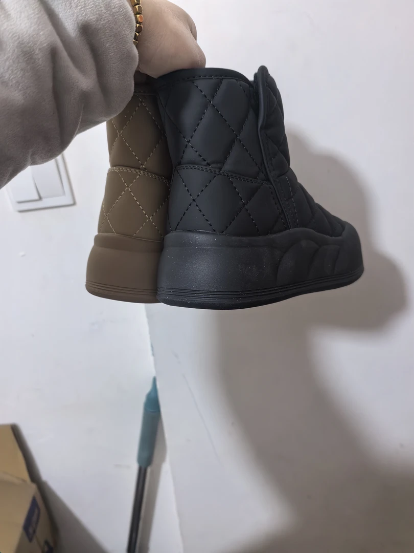 诗涵家 防水踩屎感面包雪地靴1825