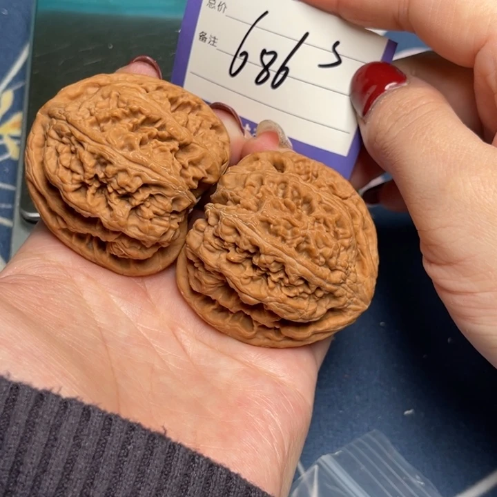 文玩核桃把件粗筋46