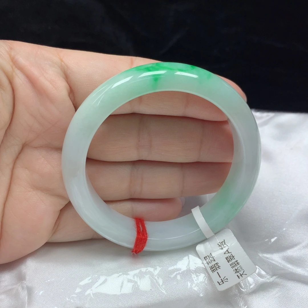 翡翠手镯未镶嵌正圈54.7