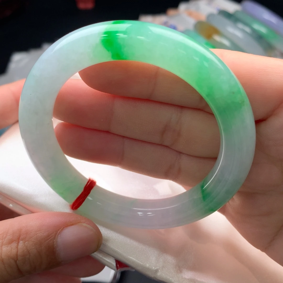 翡翠未镶嵌手镯60号