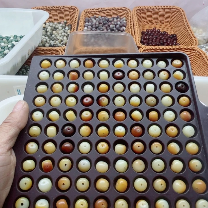 吊坠白玉菩提瑕疵10炭烤墩200