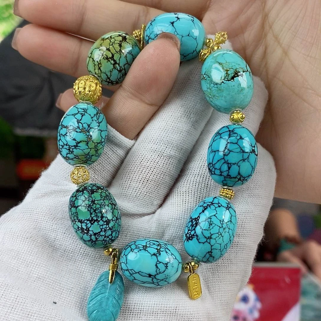 绿松石珠宝奇石18K金镶嵌