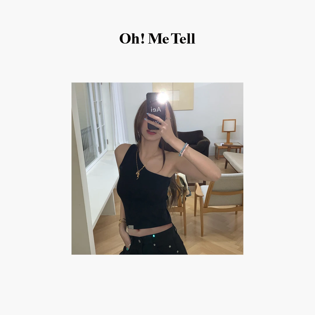 Oh! Me Tell【韩素希同款】【小白标系列】辣妹高弹单肩露肩斜肩背心