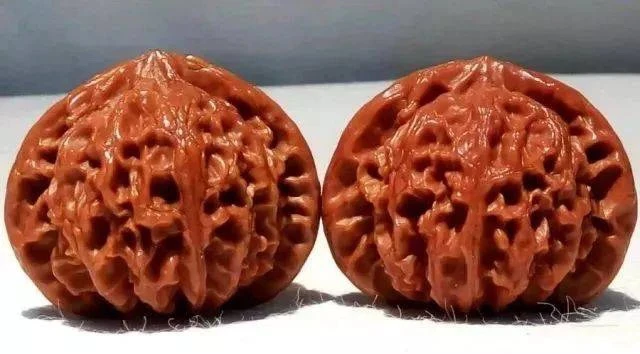 文玩桃核核桃打底，打底费是不退的，有需要的直接下单