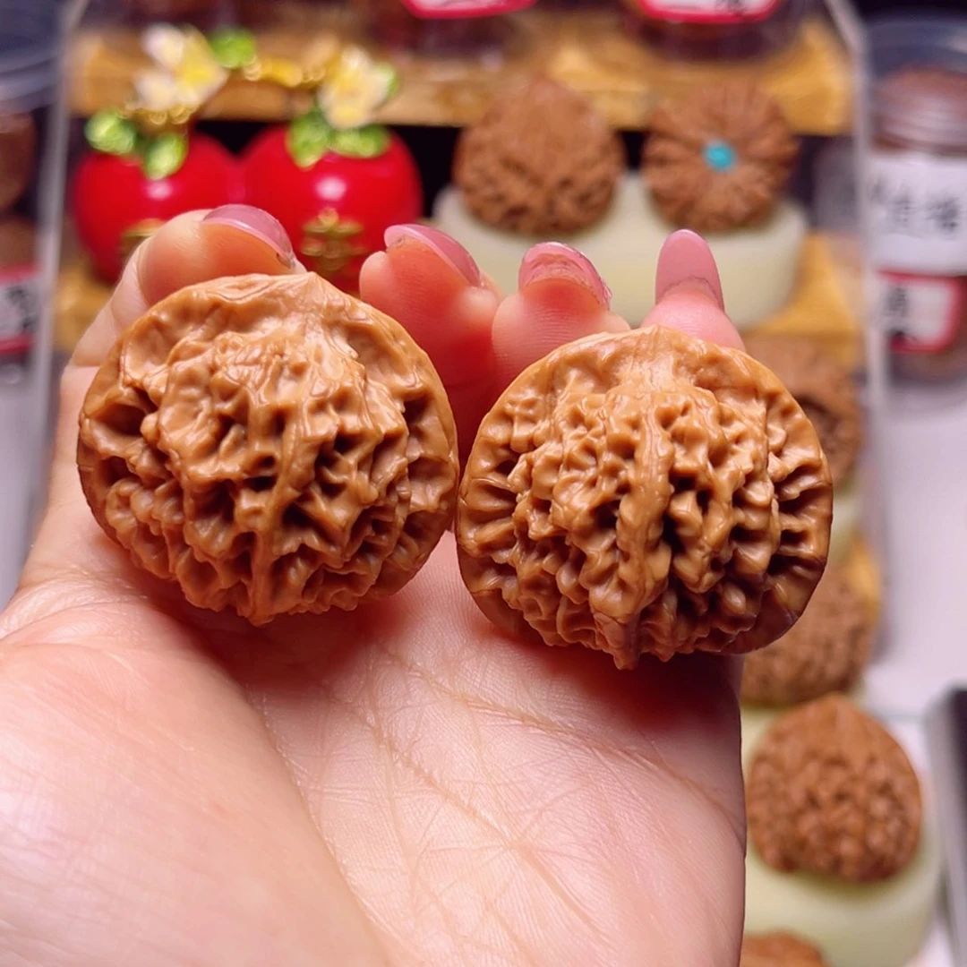 文玩核桃吊坠38尺秦闷