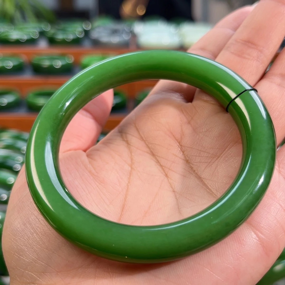 未镶嵌手镯（圆镯）和田玉5859