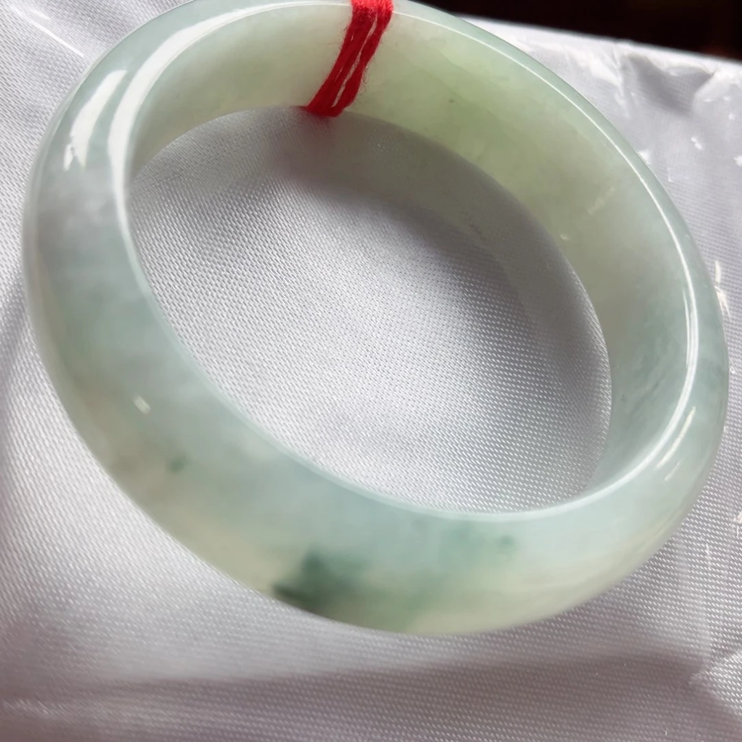 翡翠手镯（开口镯）未镶嵌
