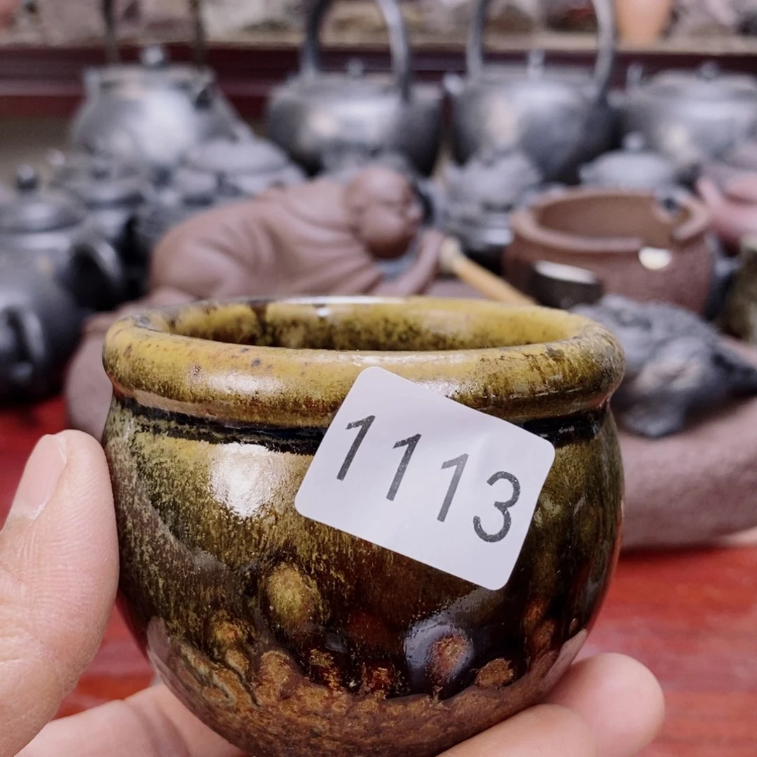 紫砂茶杯Tuio578900079